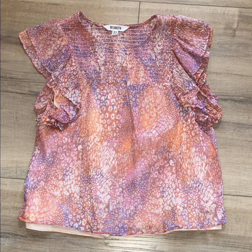 BB Dakota What Dreams are Made Of Ruffle Sleeve Top Size XS